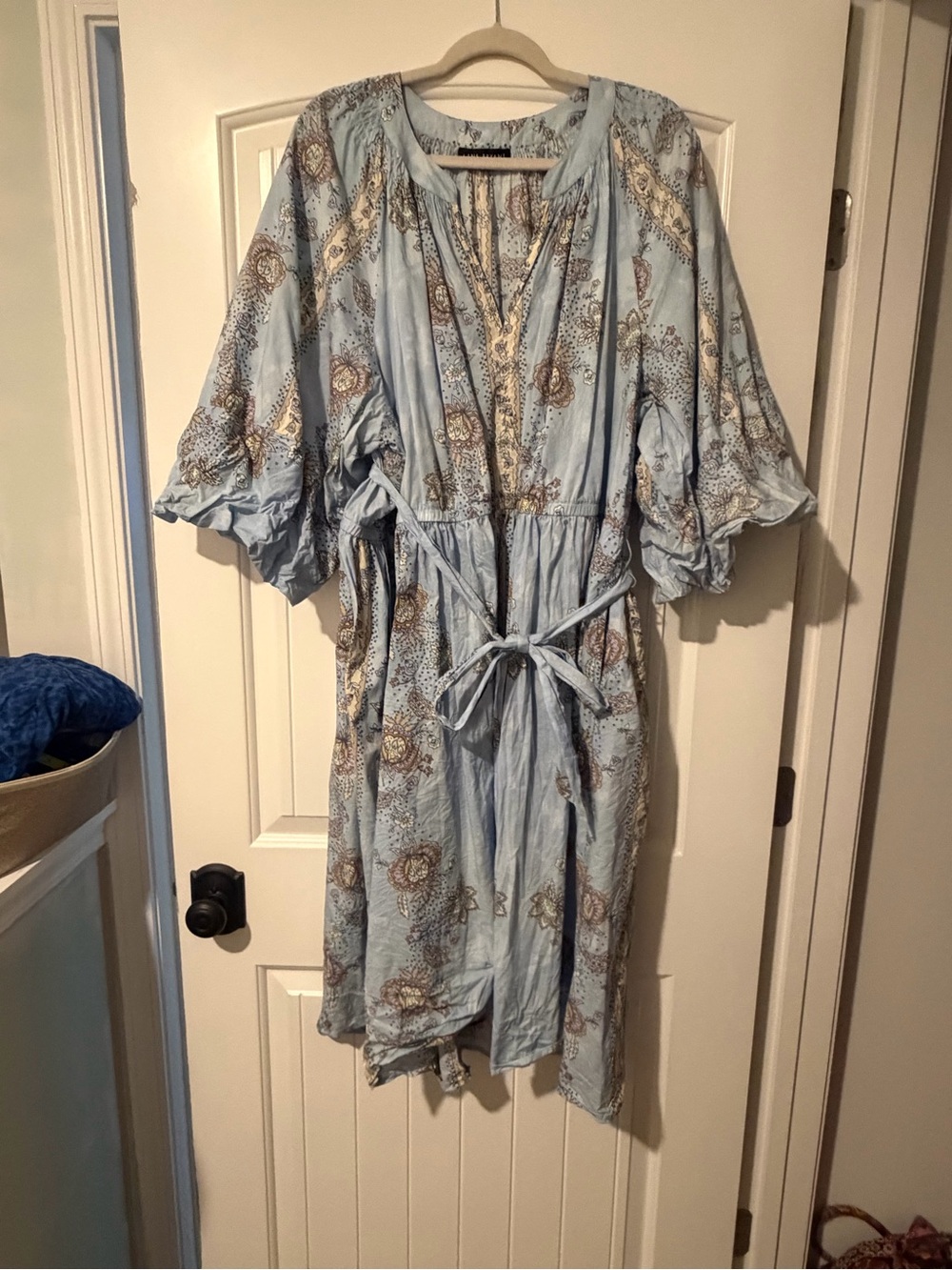 Lane Bryant Light Blue Floral Tie-Waist knee length Dress